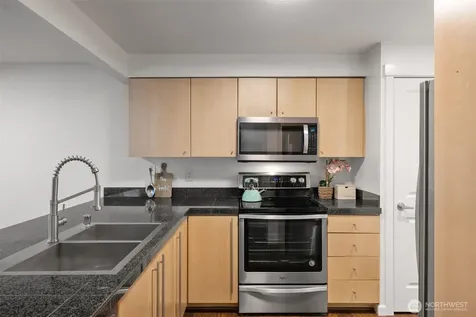 11307 NE 128th Street Kirkland WA 98034