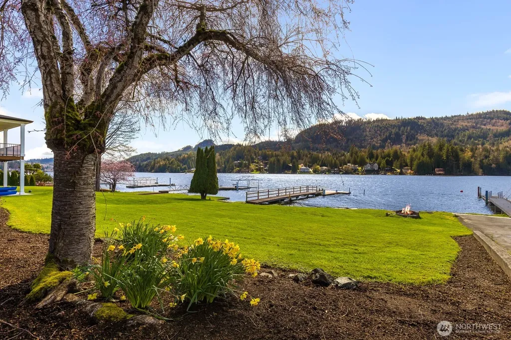 24094 N West View Road Mount Vernon WA 98274