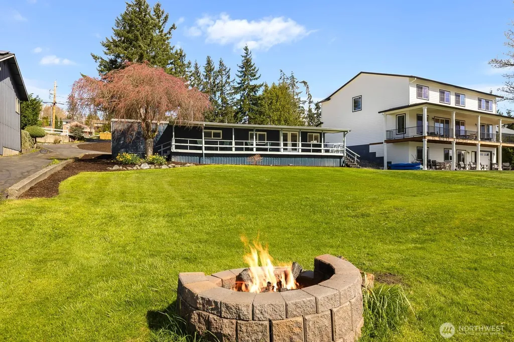 24094 N West View Road Mount Vernon WA 98274