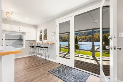 24094 N West View Road Mount Vernon WA 98274