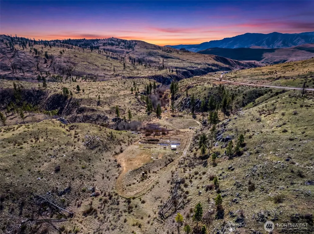 576 Indian Dan Canyon Brewster WA 98812