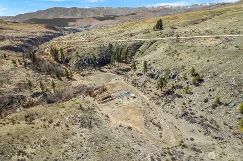 576 Indian Dan Canyon Brewster WA 98812
