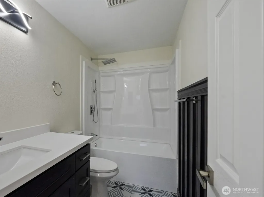 2902 13th Street Everett WA 98201