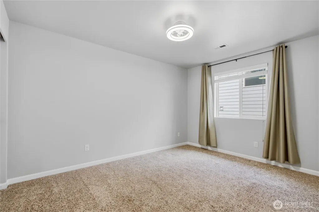 25917 168th Place SE Covington WA 98042