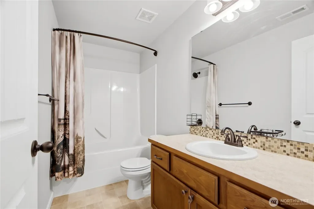 25917 168th Place SE Covington WA 98042