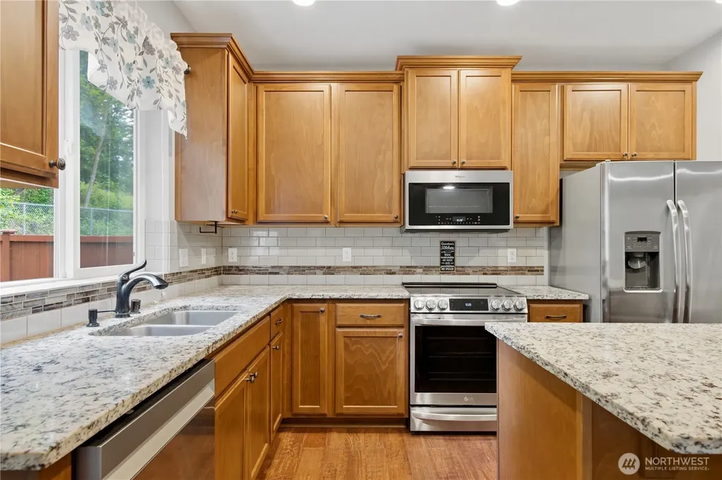 25917 168th Place SE Covington WA 98042