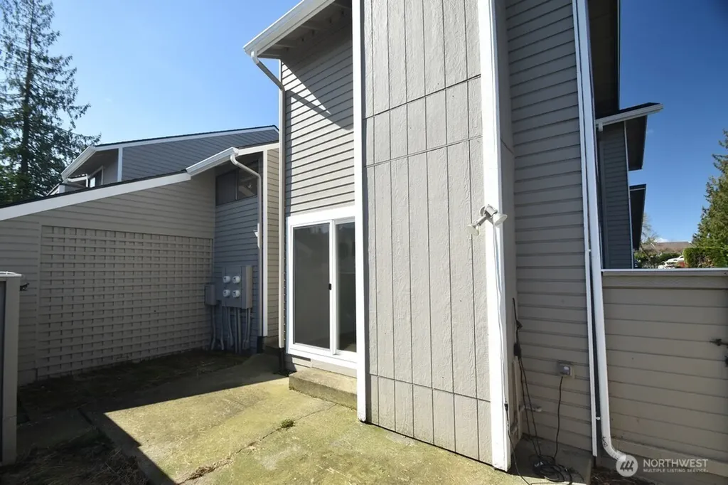 2720 Club Court Mount Vernon WA 98273