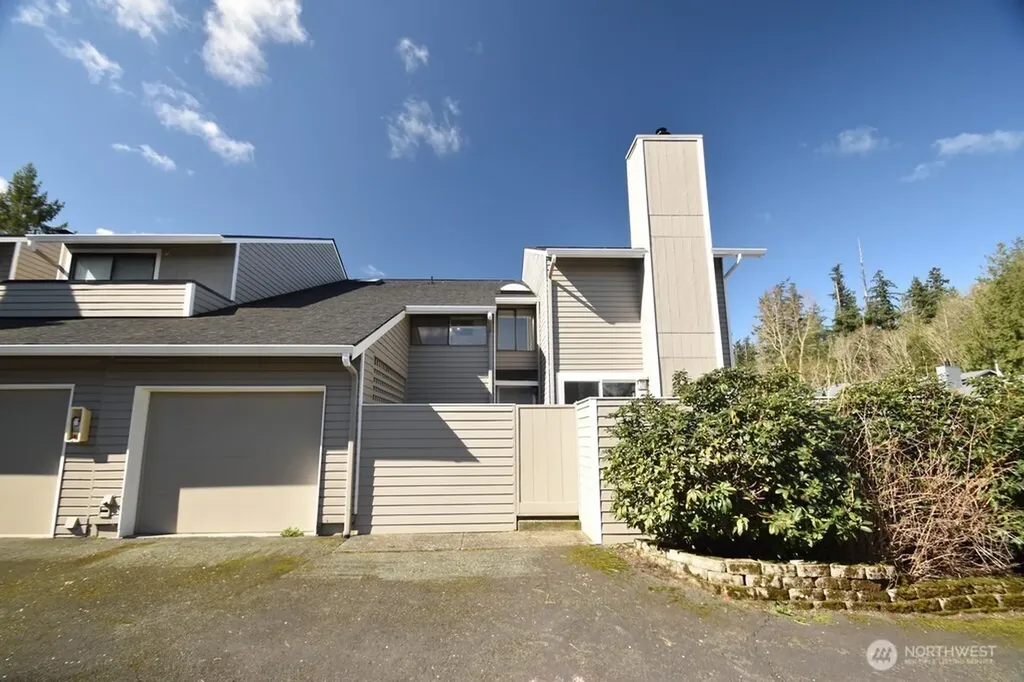 2720 Club Court Mount Vernon WA 98273