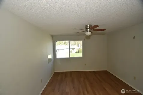 2720 Club Court Mount Vernon WA 98273