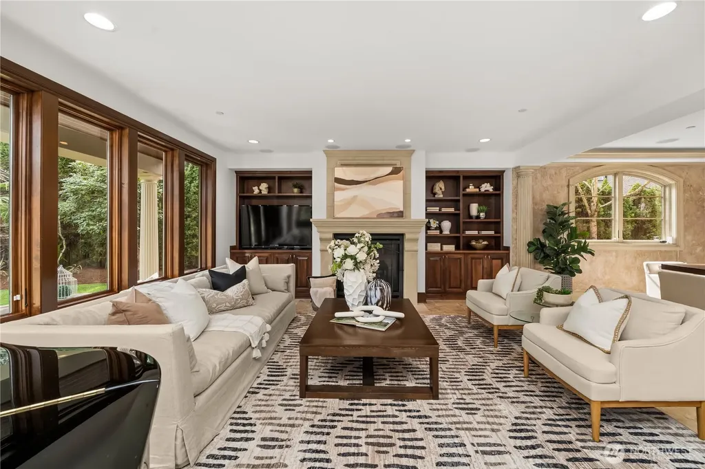 1444 Evergreen Point Road Medina WA 98039