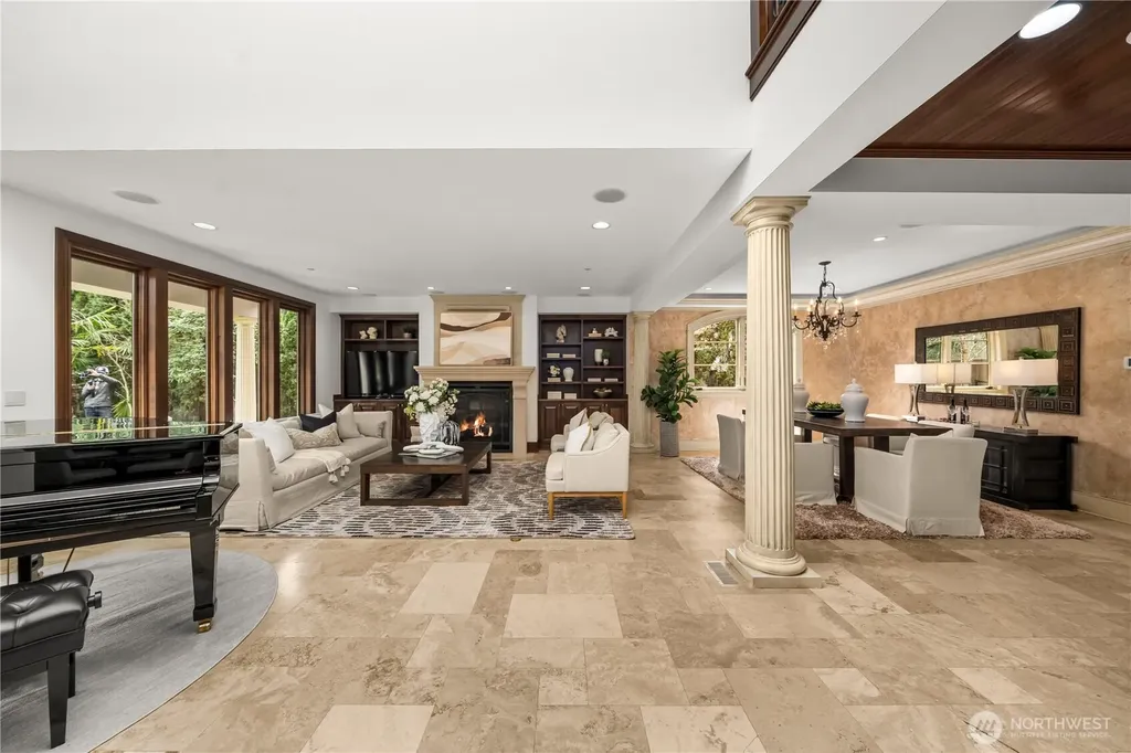 1444 Evergreen Point Road Medina WA 98039
