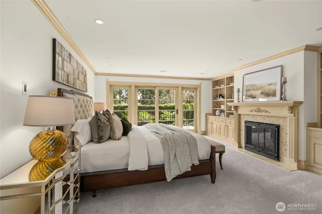 1444 Evergreen Point Road Medina WA 98039
