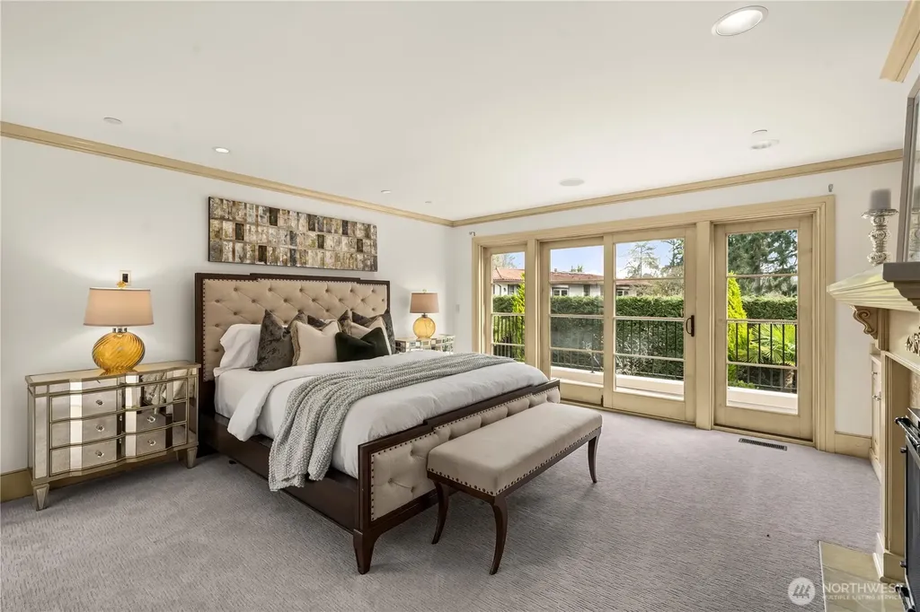 1444 Evergreen Point Road Medina WA 98039