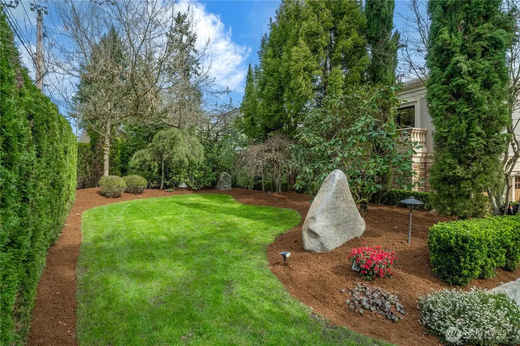 1444 Evergreen Point Road Medina WA 98039
