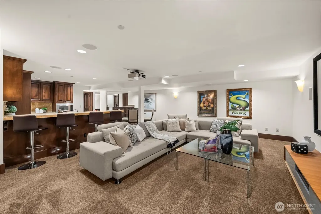 1444 Evergreen Point Road Medina WA 98039