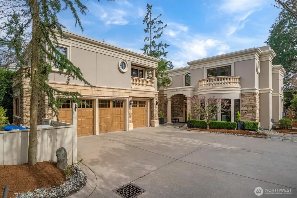 1444 Evergreen Point Road Medina WA 98039