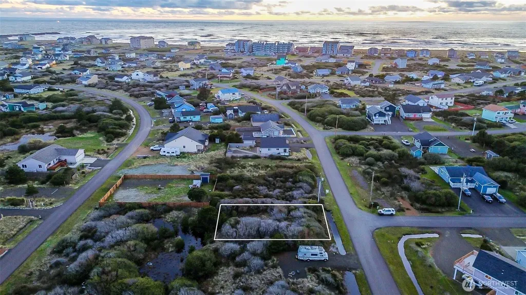 413 N Portal Loop SW Ocean Shores WA 98569