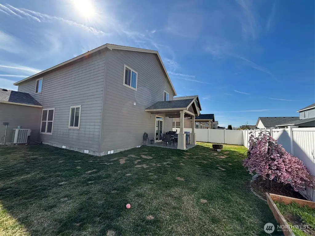 4712 Badger Street Moses Lake WA 98837