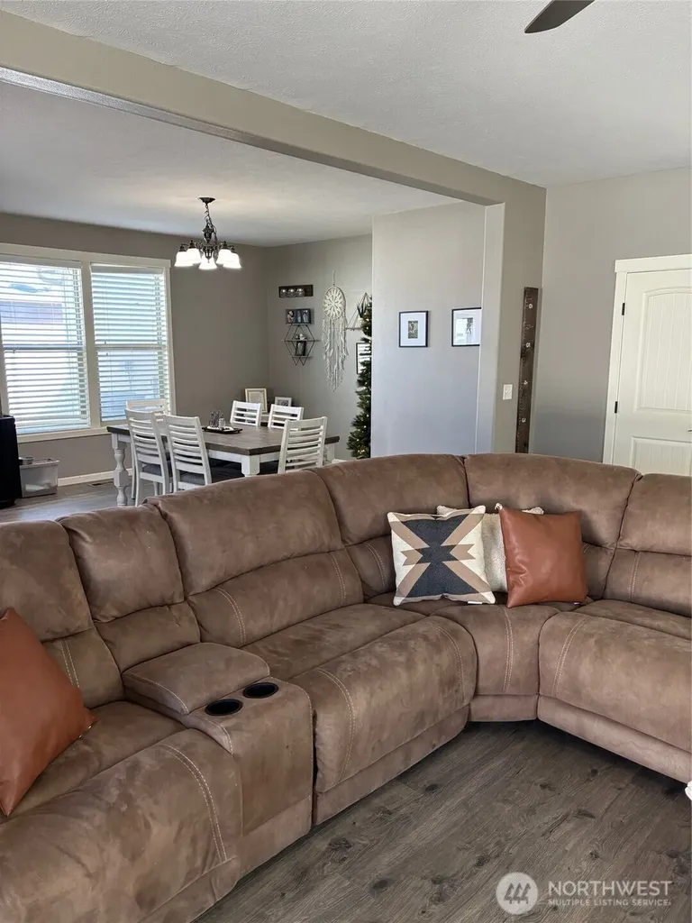 4712 Badger Street Moses Lake WA 98837