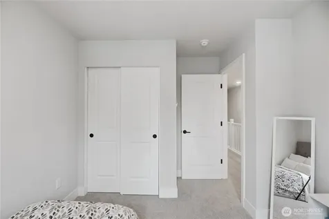 13339 Greenwood Avenue N Seattle WA 98133