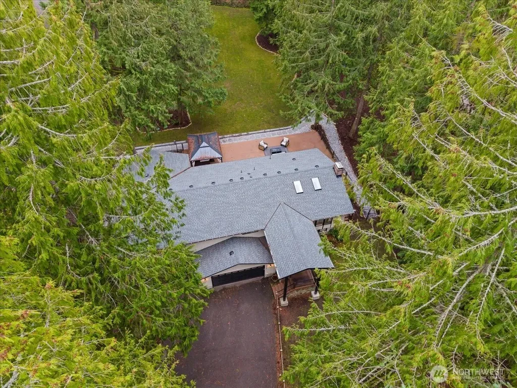14702 255th Avenue SE Issaquah WA 98027