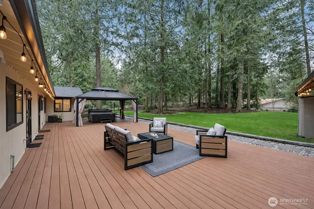 14702 255th Avenue SE Issaquah WA 98027