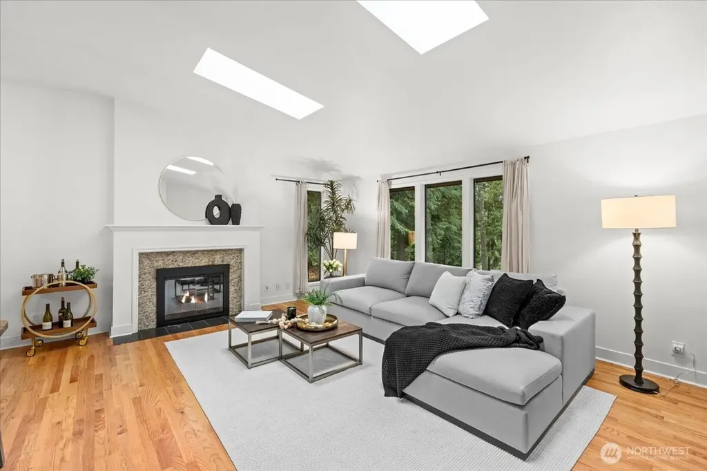 14702 255th Avenue SE Issaquah WA 98027
