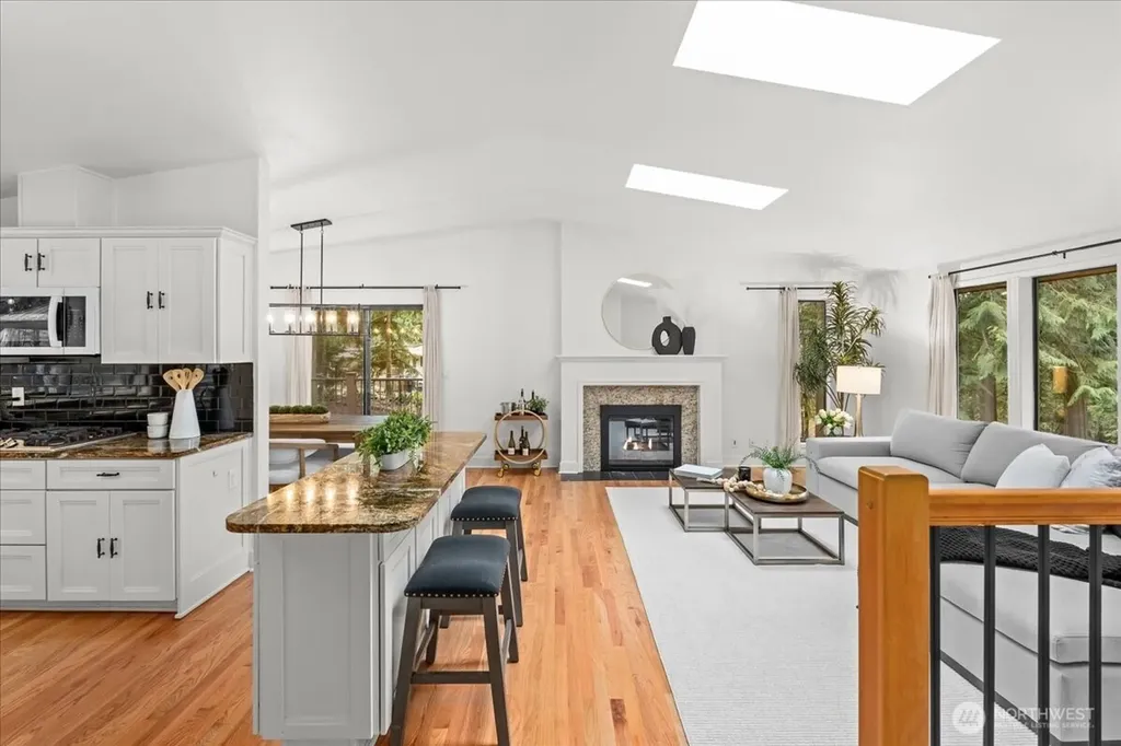 14702 255th Avenue SE Issaquah WA 98027
