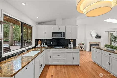 14702 255th Avenue SE Issaquah WA 98027
