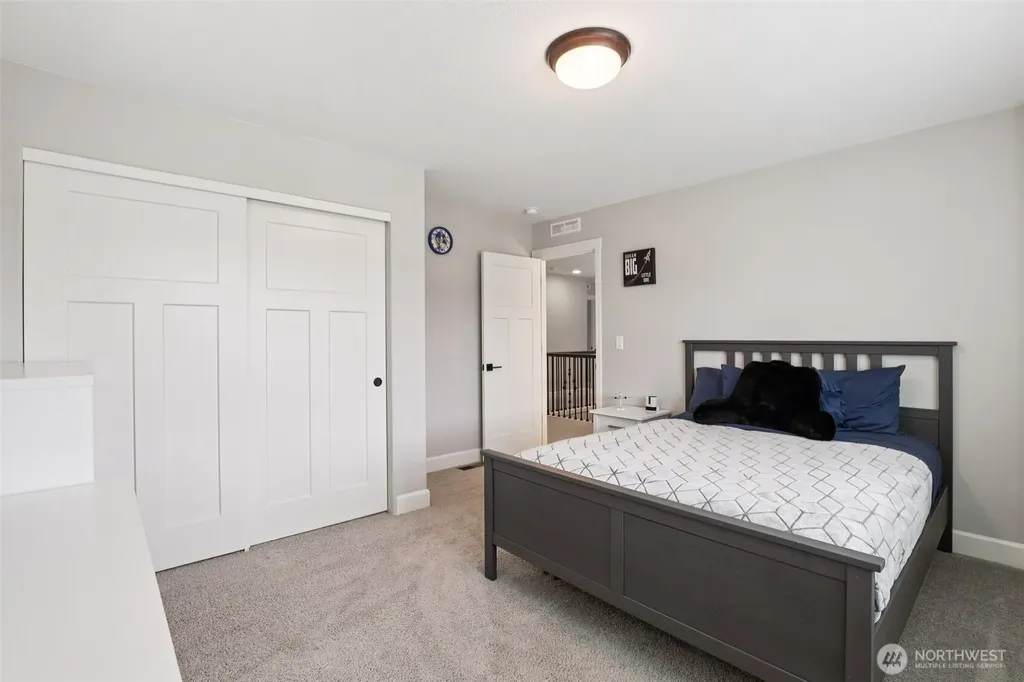8321 NE 168th Place Vancouver WA 98682