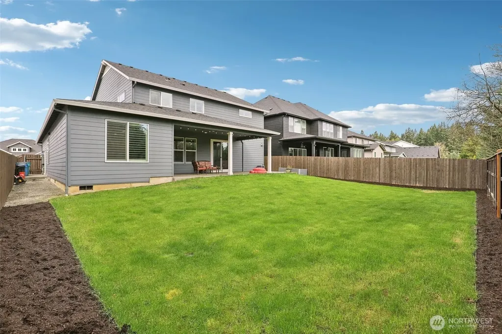 8321 NE 168th Place Vancouver WA 98682