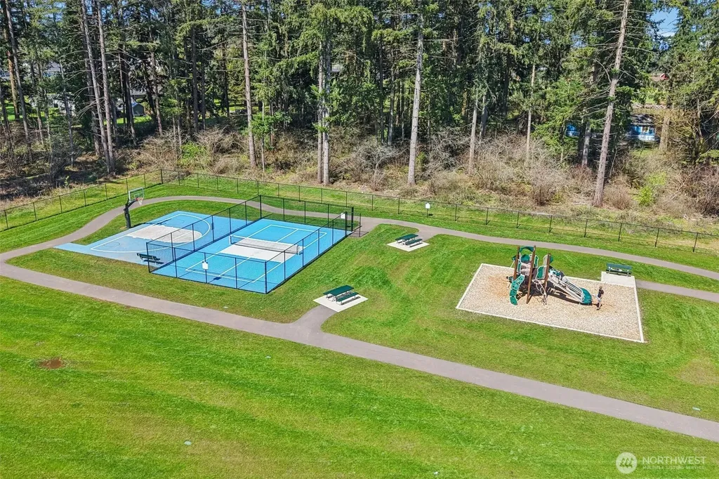 8321 NE 168th Place Vancouver WA 98682