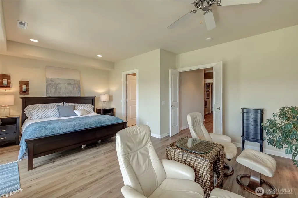 23318 Sunserra Loop NW Quincy WA 98848