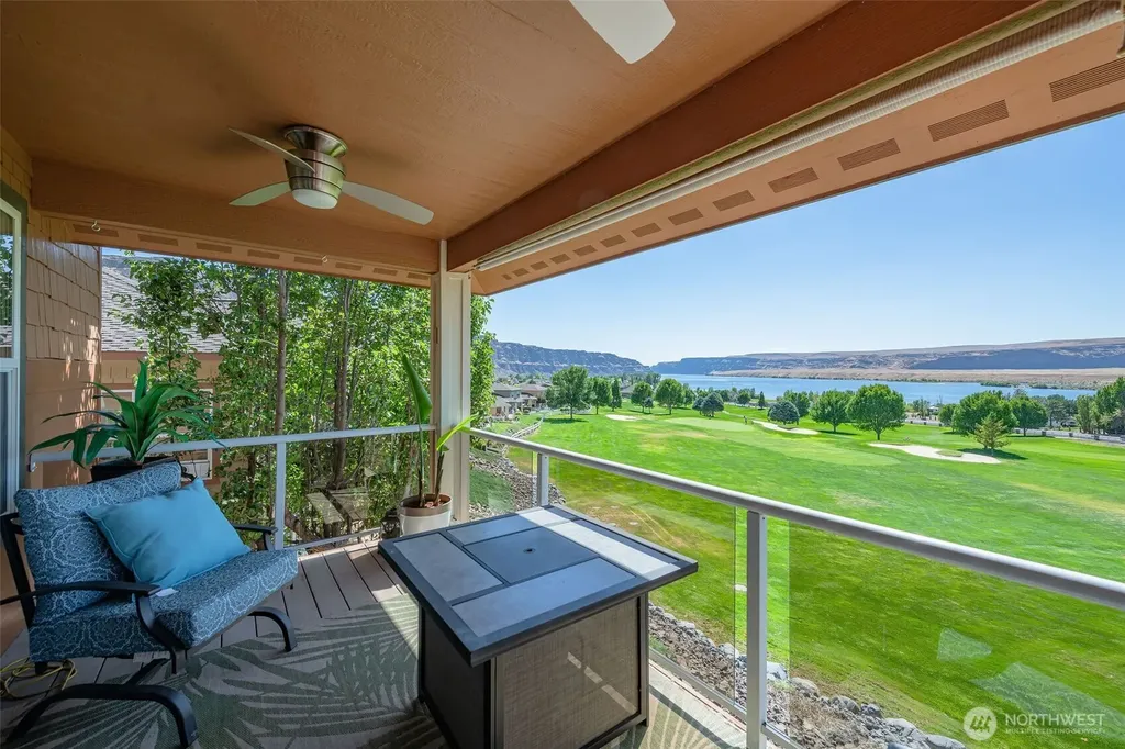 23318 Sunserra Loop NW Quincy WA 98848