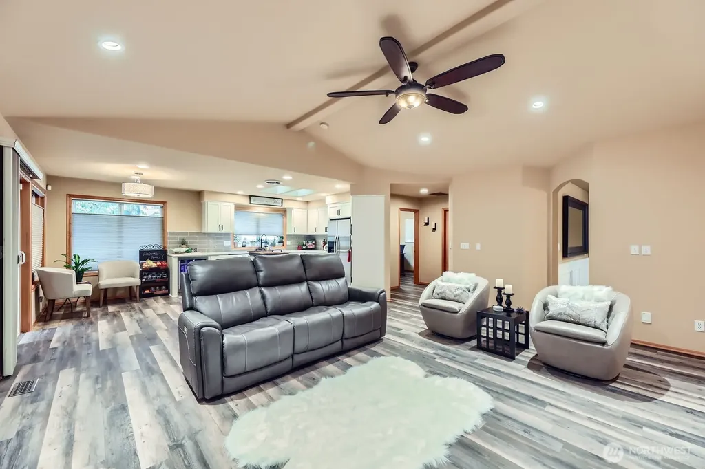 15413 34th Avenue SE Mill Creek WA 98012