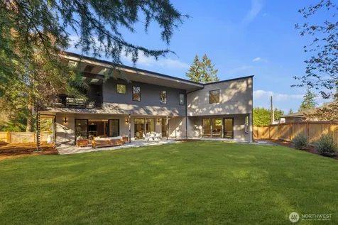 1653 105th Avenue SE Bellevue WA 98004