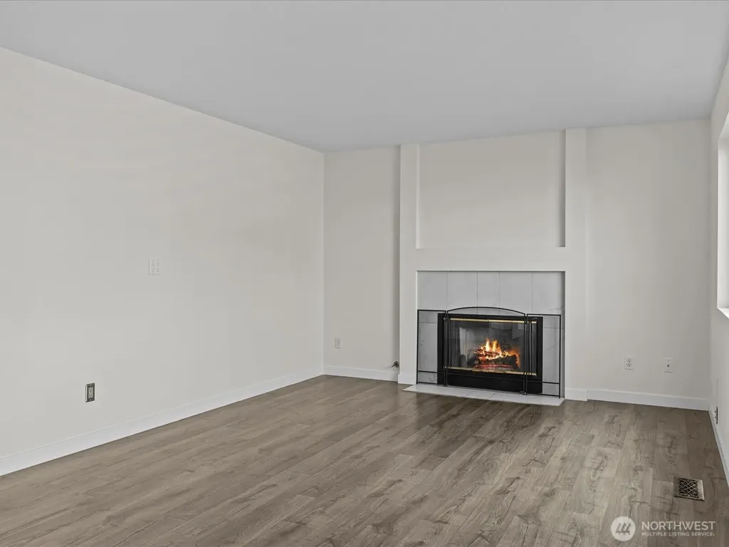 21234 SE 280th Street Maple Valley WA 98038