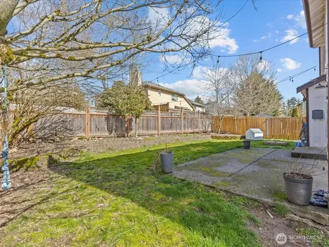 21234 SE 280th Street Maple Valley WA 98038