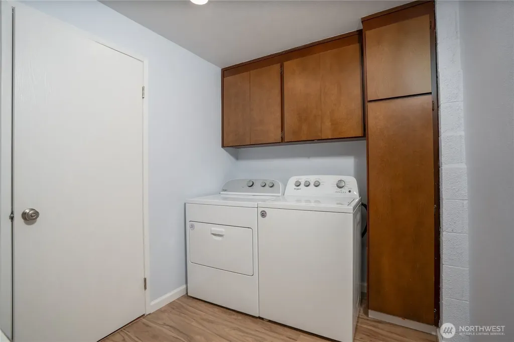 2412 Lexington Street Steilacoom WA 98388