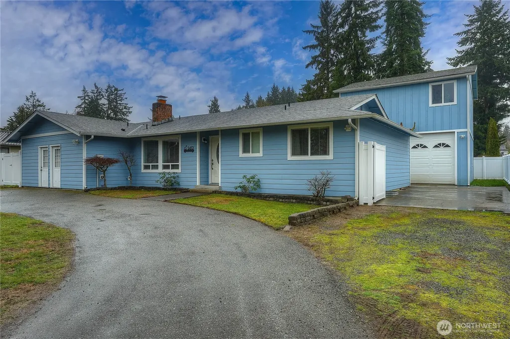 2412 Lexington Street Steilacoom WA 98388