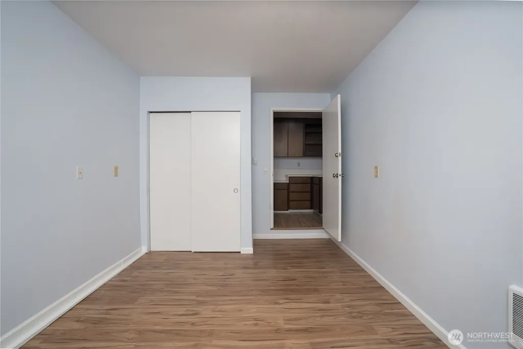 2412 Lexington Street Steilacoom WA 98388