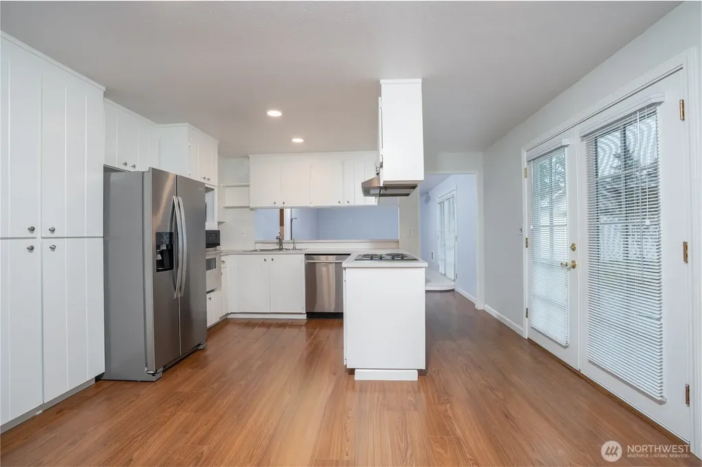 2412 Lexington Street Steilacoom WA 98388