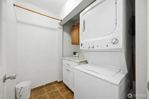 2017 S Washington Street Kennewick WA 99337