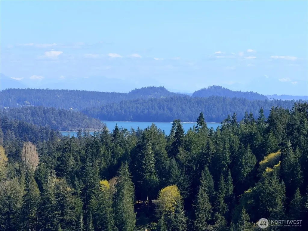 13998 Donnell Road Anacortes WA 98221