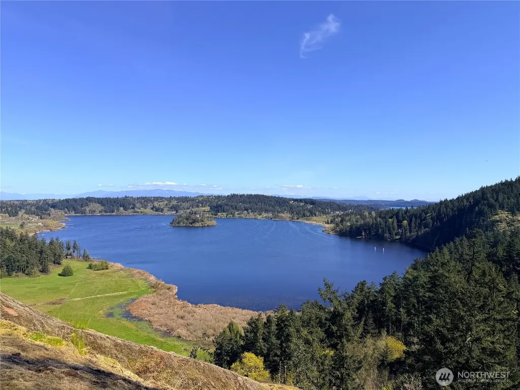 13998 Donnell Road Anacortes WA 98221