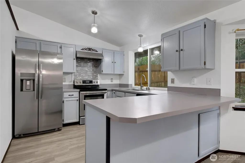 8600 Oxford Avenue SE Lacey WA 98503
