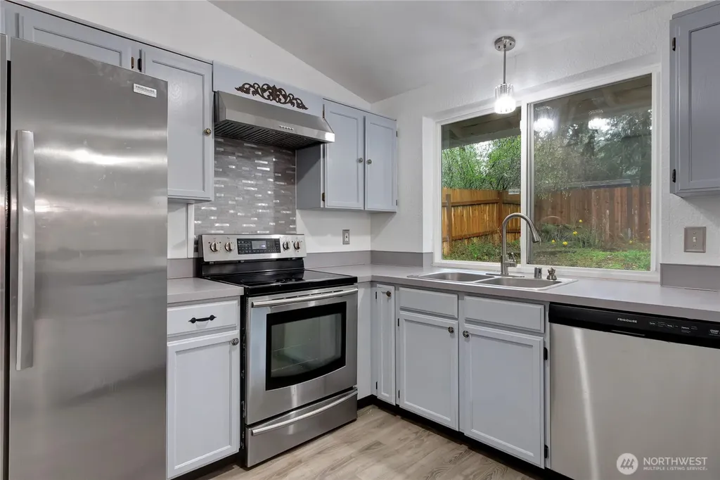 8600 Oxford Avenue SE Lacey WA 98503