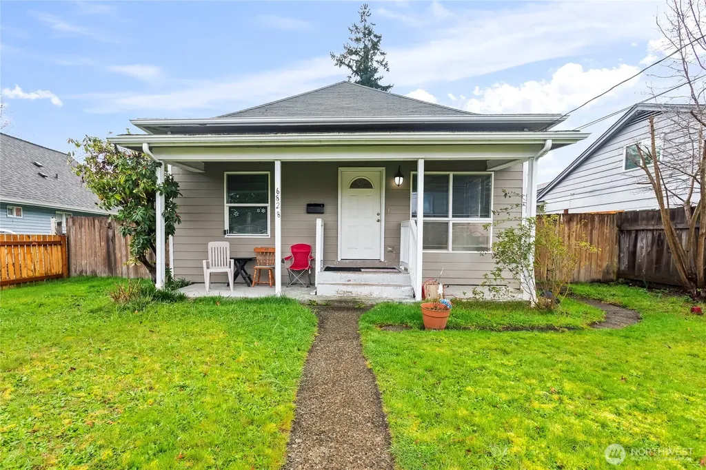 6828 Yakima Avenue Tacoma WA 98408