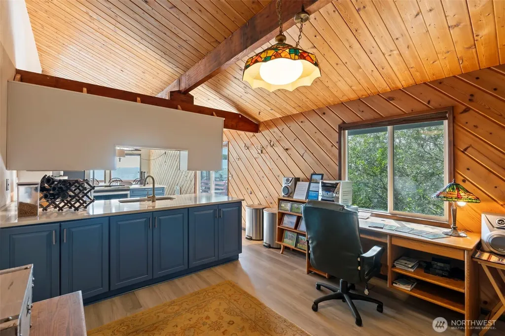 326 Harbor View Loop SE Ocean Shores WA 98569