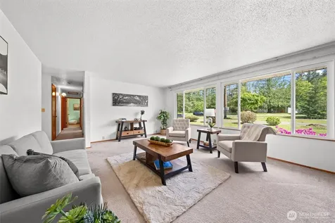 27405 Retreat Kanasket Road SE Ravensdale WA 98051